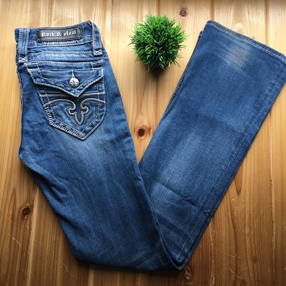 BOGO💕Rock Revival | Jen Bootcut Jeans